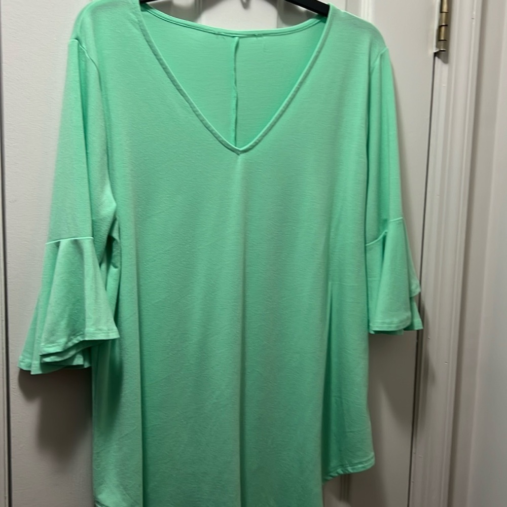Woman’s blouse